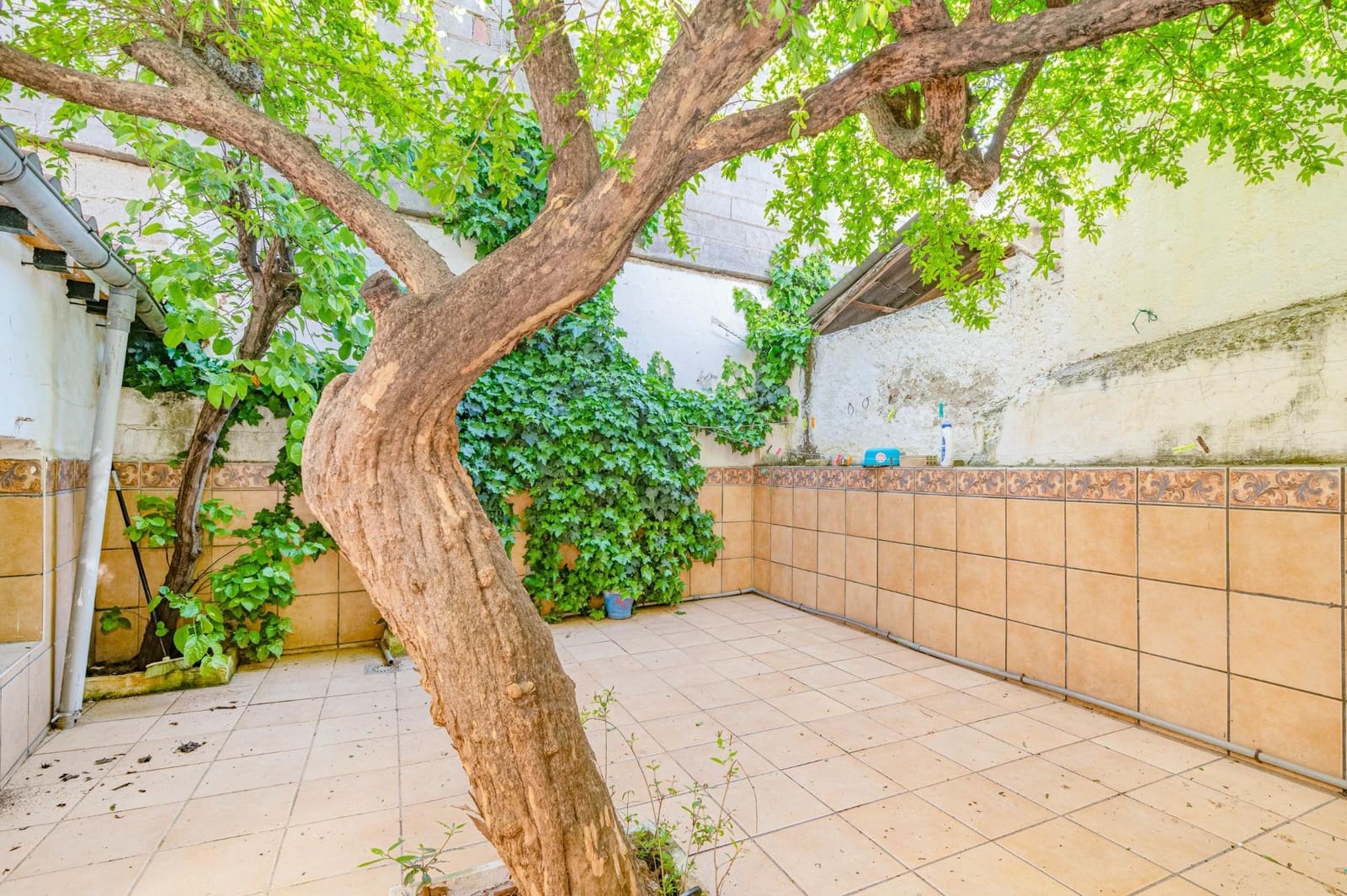 4 bedroom Townhouse for sale in Cullar Vega - € 189,500 (Ref: 10014031)
