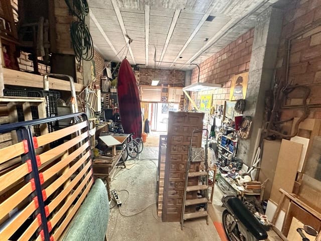Commercial for sale in La Zubia - € 70,000 (Ref: 10014034)