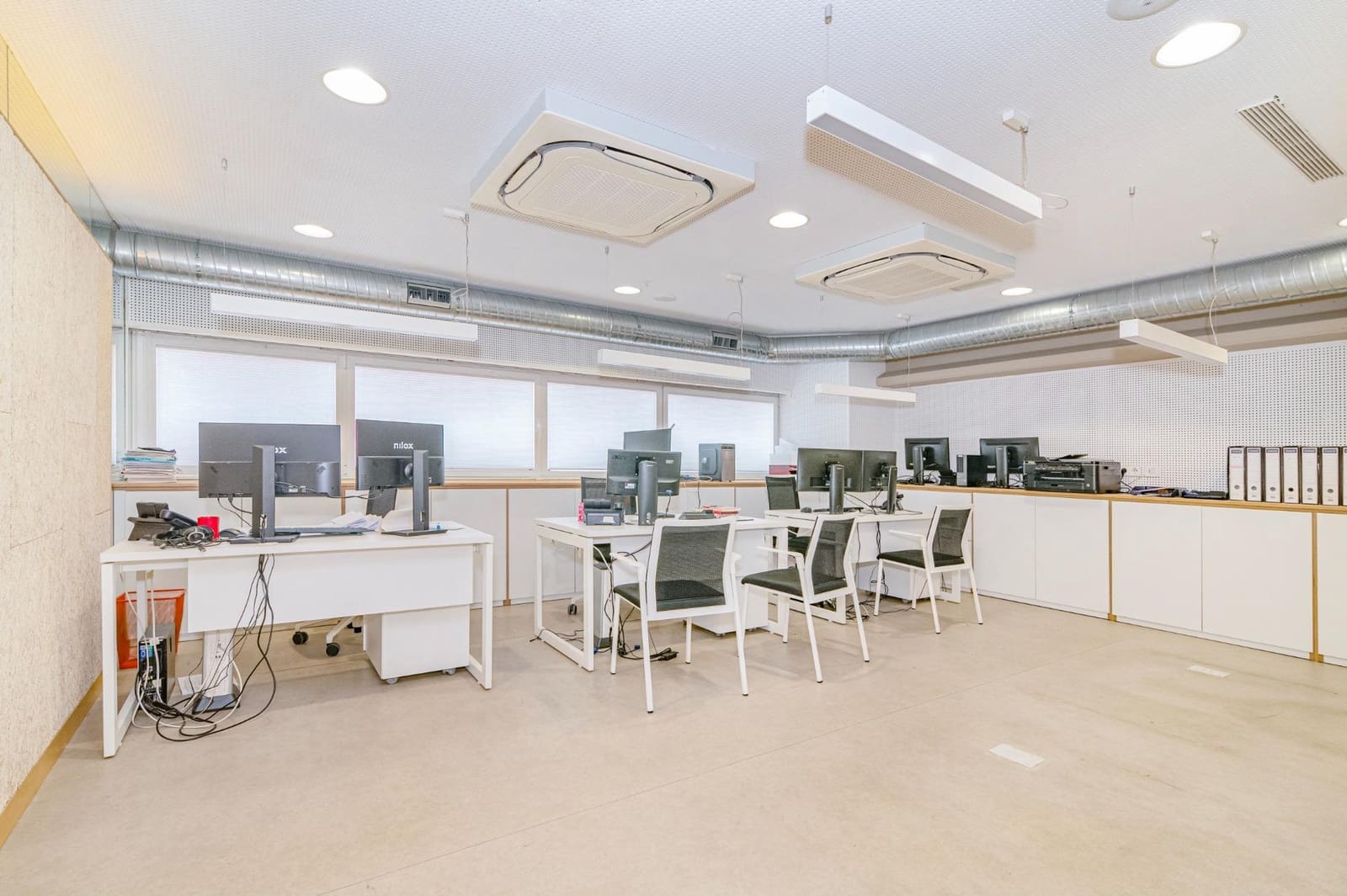 Företag till salu i Granada stad - 1 950 000 € (Ref: 10014035)