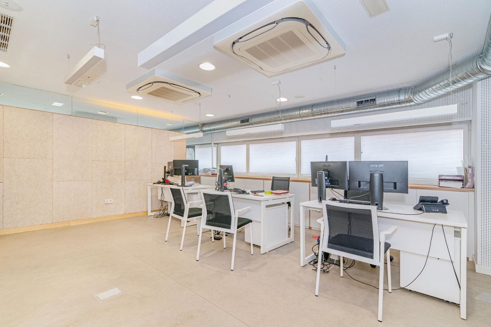 Företag till salu i Granada stad - 1 950 000 € (Ref: 10014035)