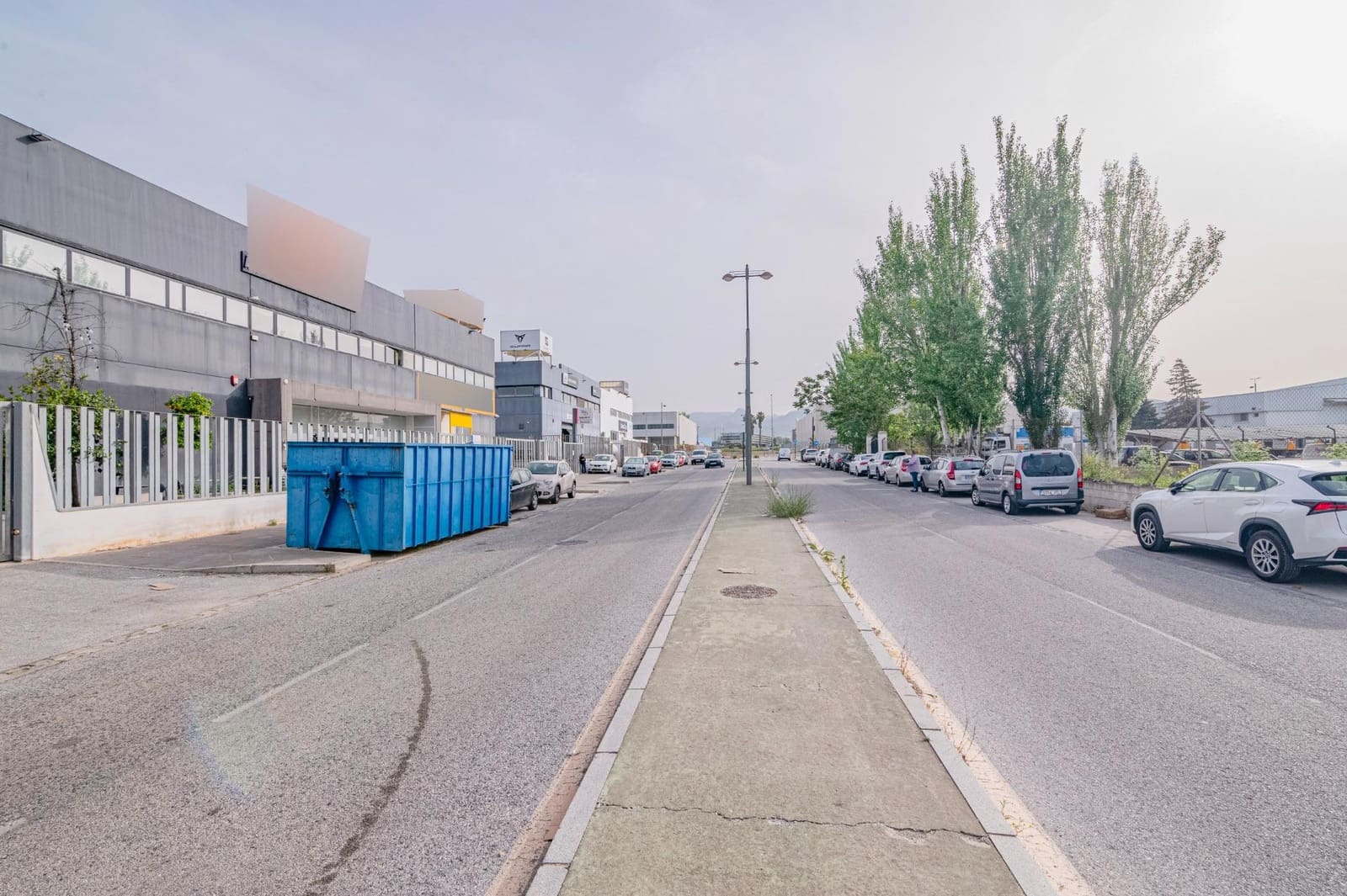 Företag till salu i Granada stad - 1 950 000 € (Ref: 10014035)