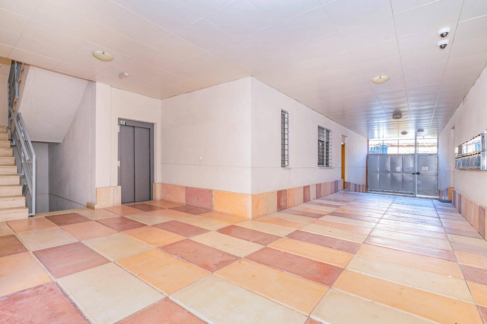 3 sovrum Lägenhet till salu i Peligros med garage - 175 000 € (Ref: 10014039)
