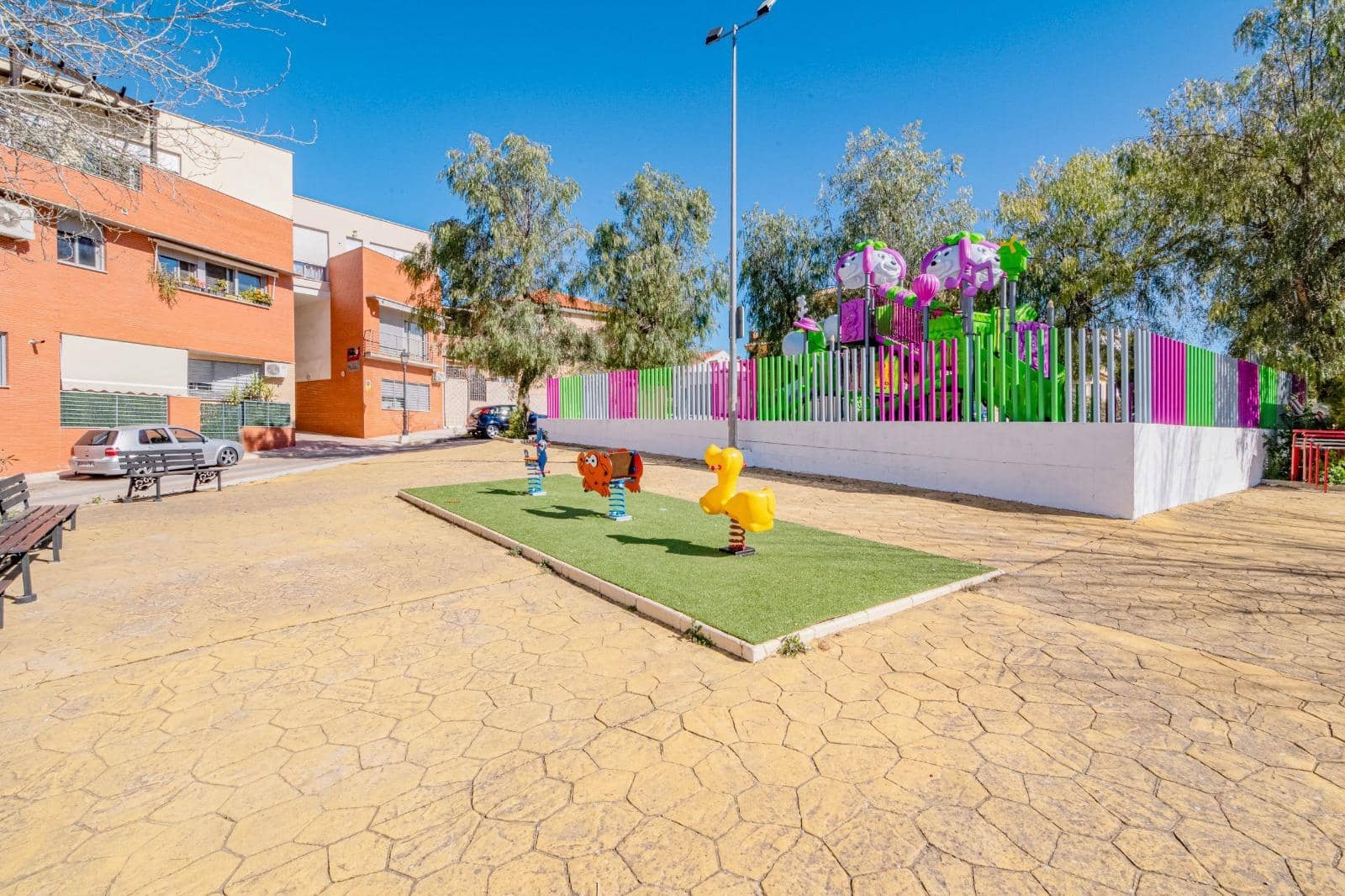 3 sovrum Lägenhet till salu i Peligros med garage - 175 000 € (Ref: 10014039)