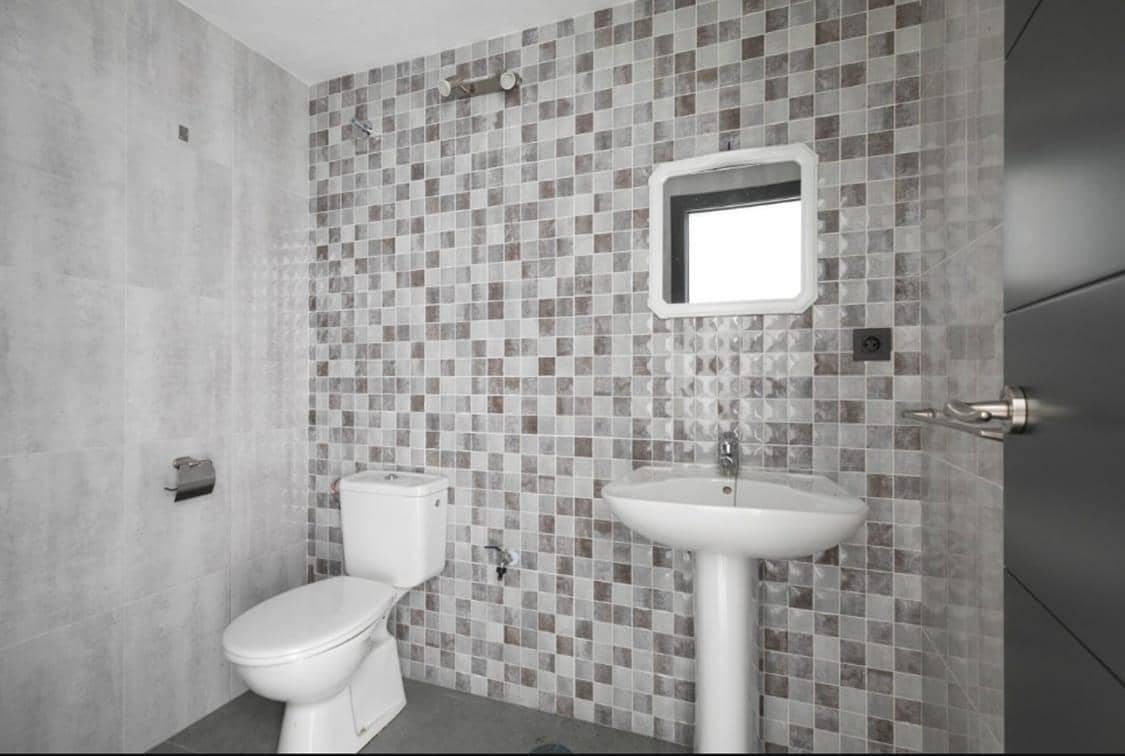 Commercial for sale in Albolote - € 85,000 (Ref: 10014041)