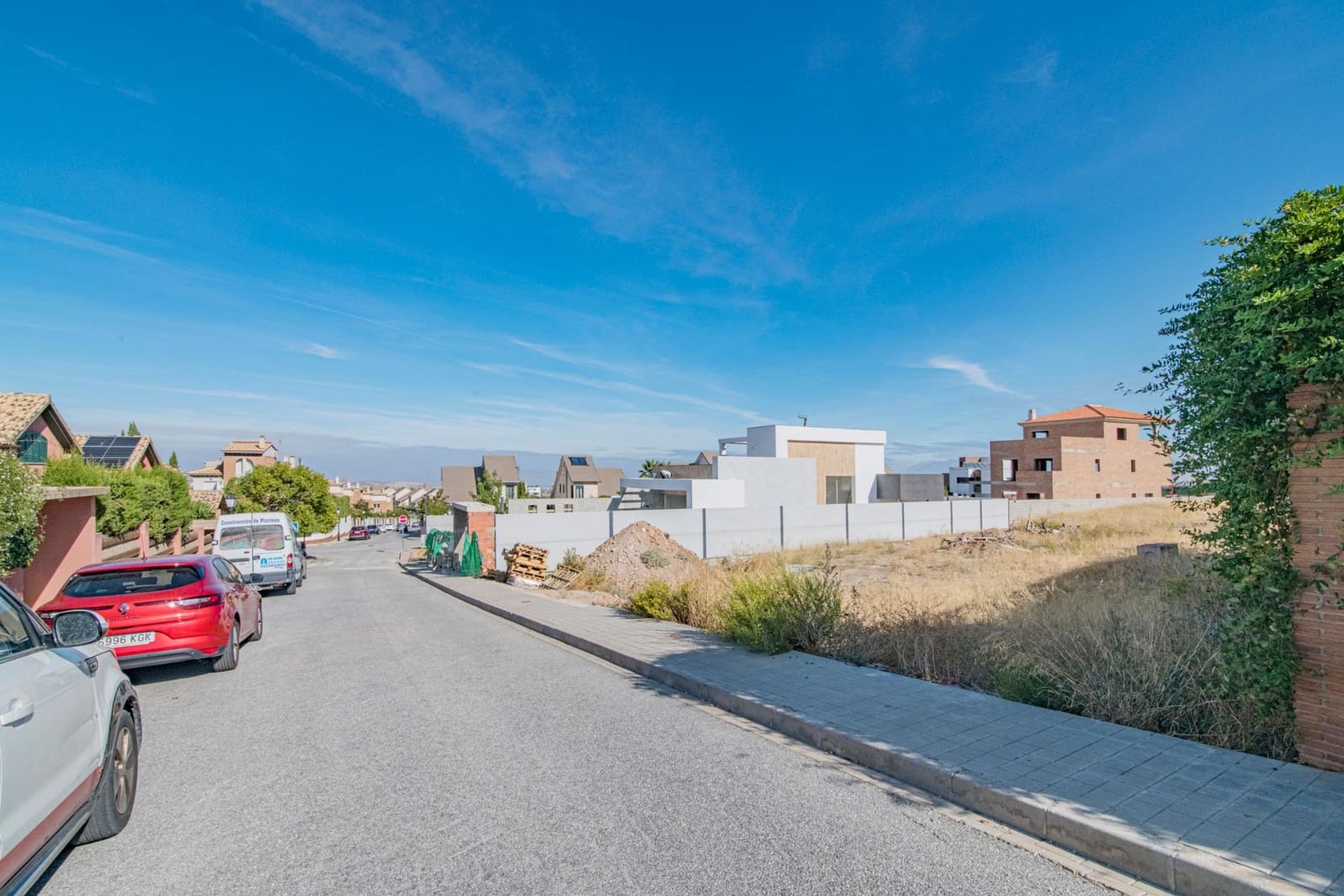 Terrain à Bâtir à vendre à Dilar - 100 000 € (Ref: 10014042)