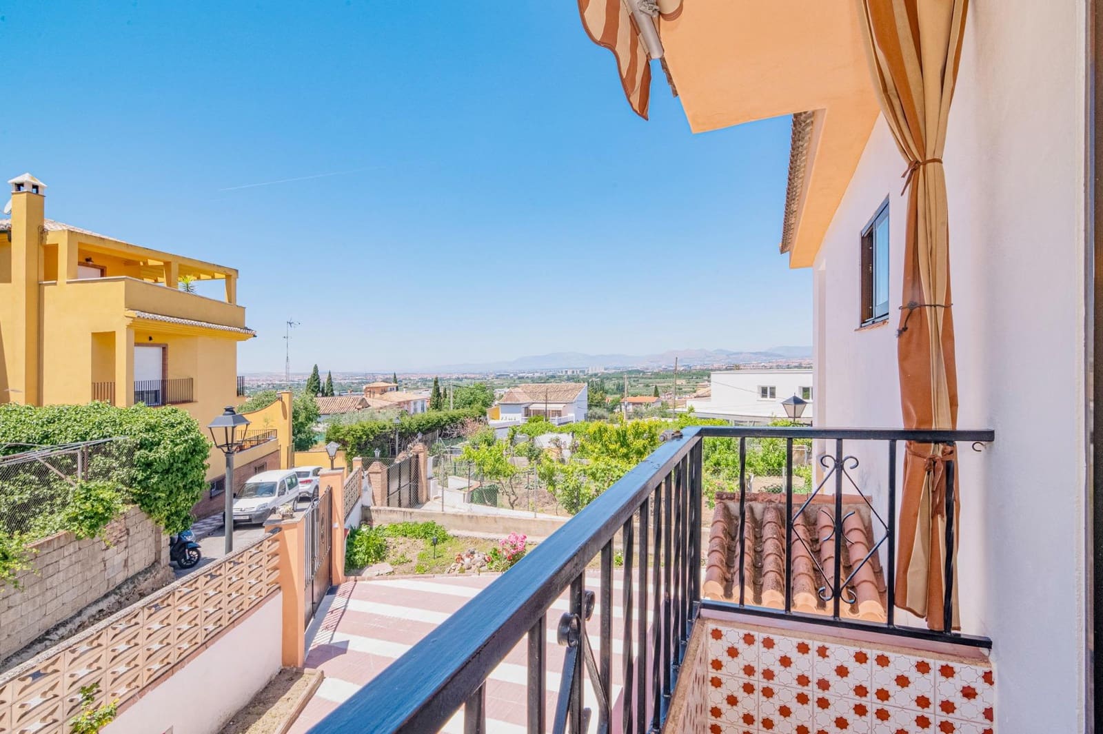 5 camera da letto Villa in vendita in Cajar con piscina garage - 480.000 € (Rif: 10014043)