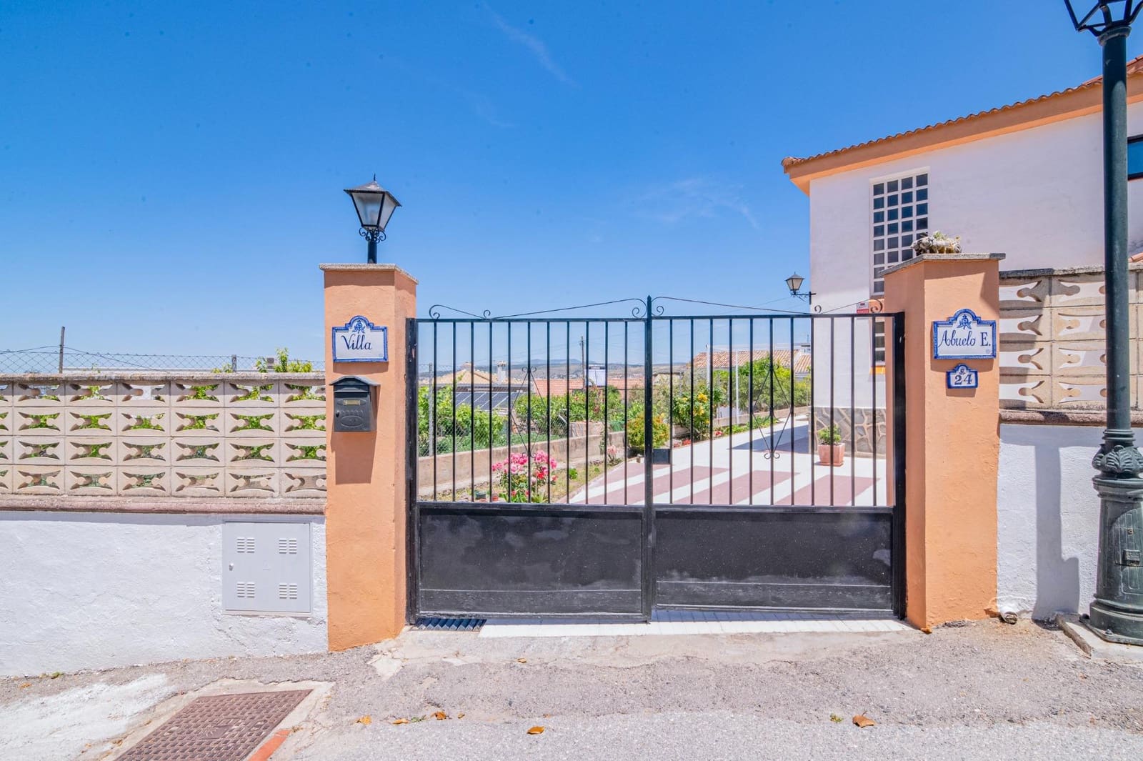 5 camera da letto Villa in vendita in Cajar con piscina garage - 480.000 € (Rif: 10014043)