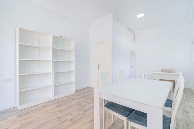 2 sovrum Kommersiell till salu i Granada stad - 36 000 € (Ref: 10014044)