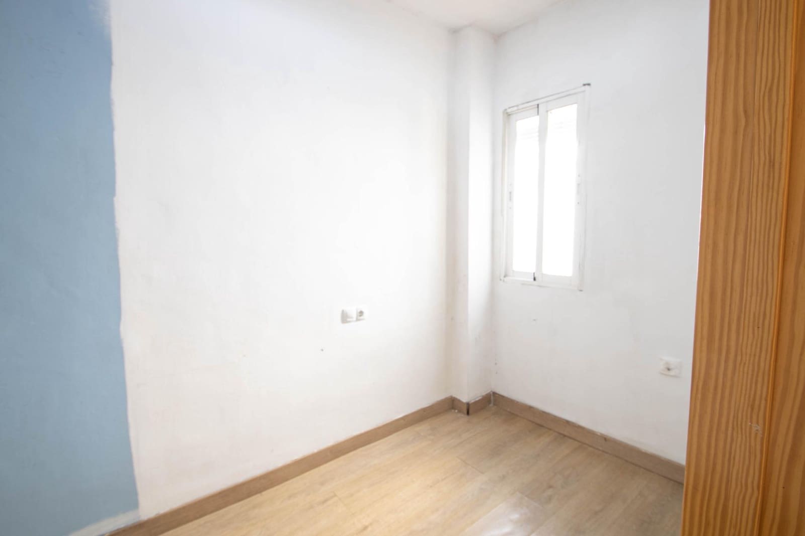 2 bedroom Flat for sale in Las Gabias with garage - € 115,000 (Ref: 10014045)