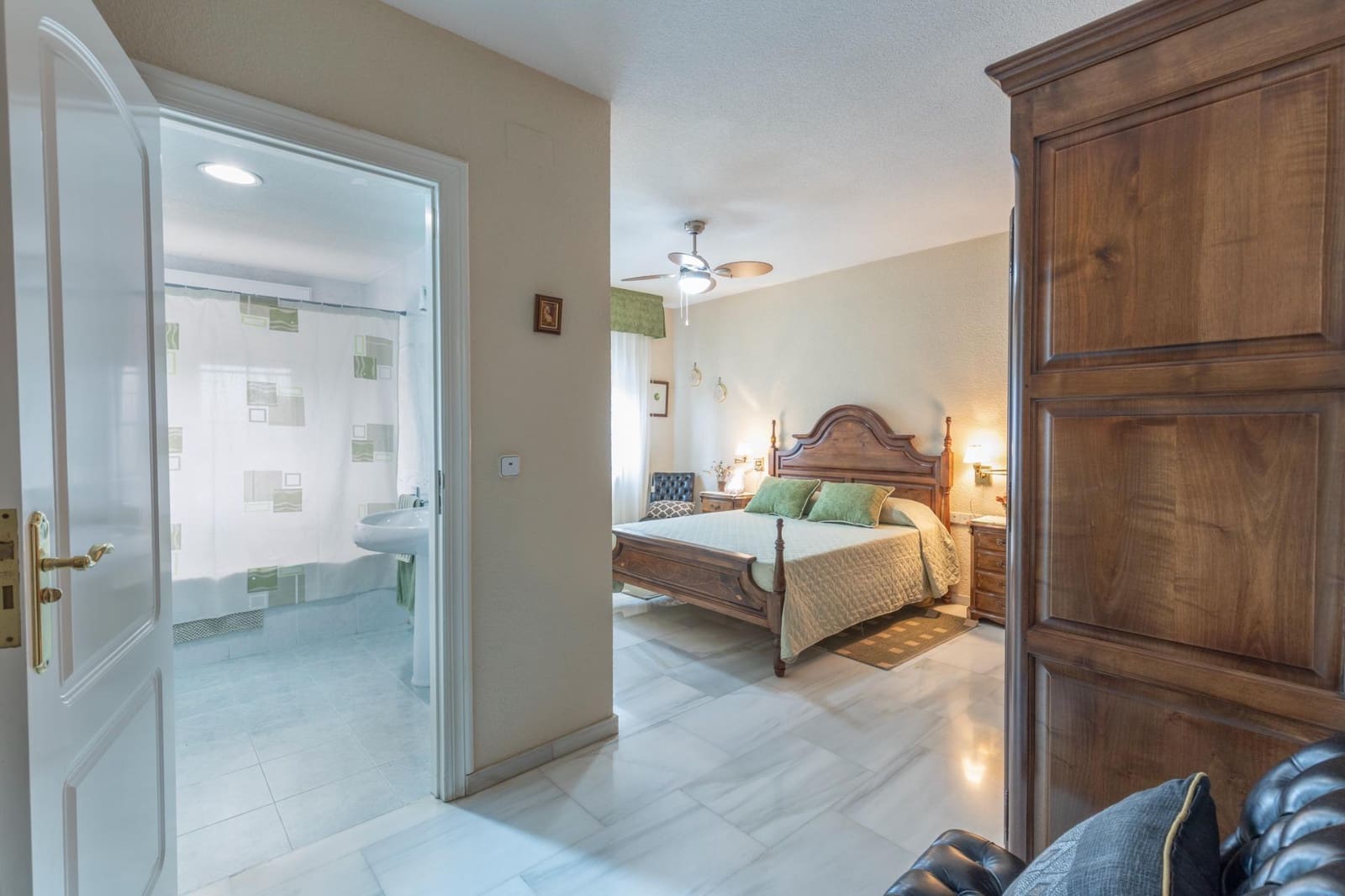 6 slaapkamer Villa te koop in Alhendin met zwembad garage - € 799.900 (Ref: 10014046)