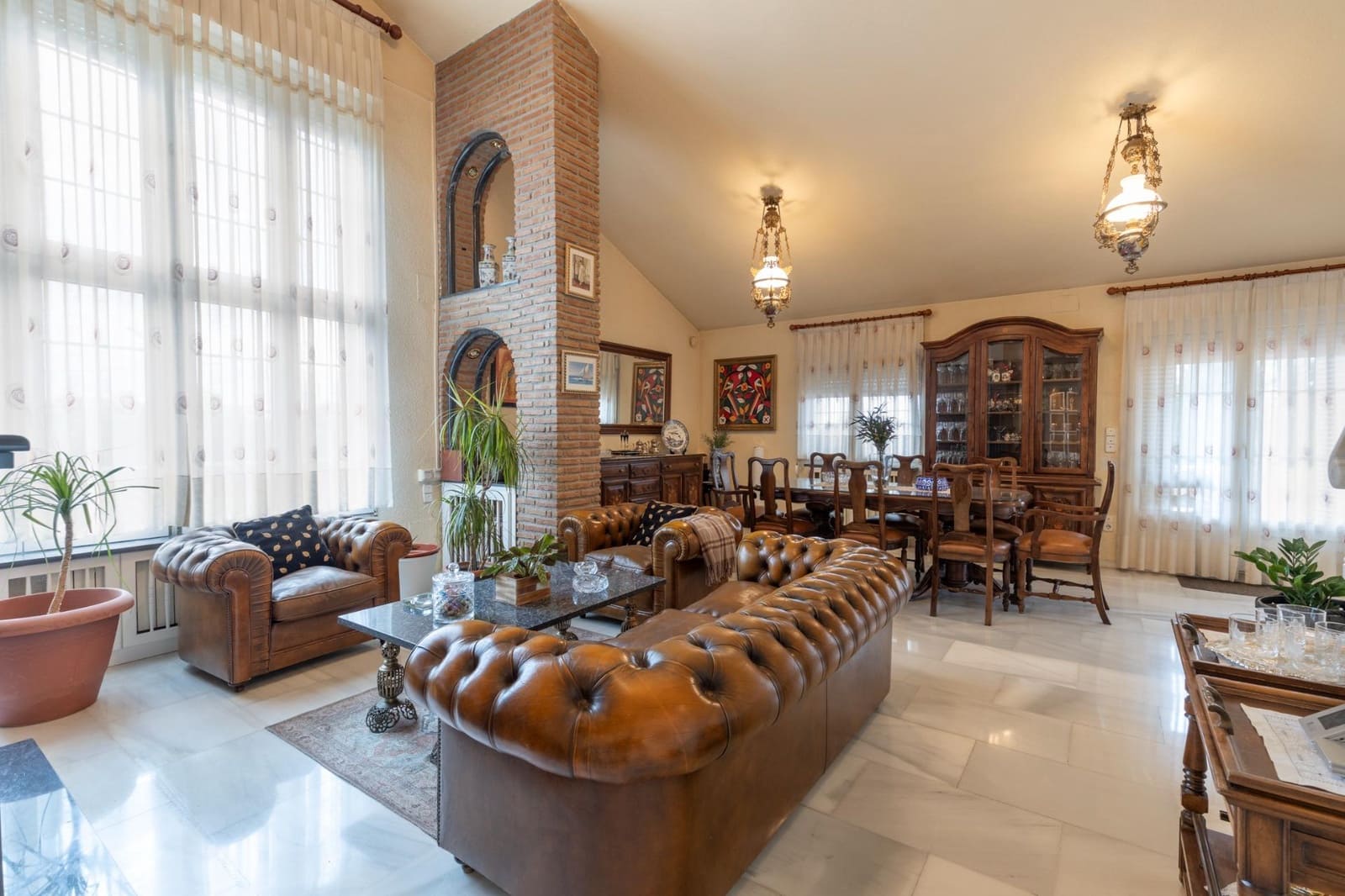 6 slaapkamer Villa te koop in Alhendin met zwembad garage - € 799.900 (Ref: 10014046)