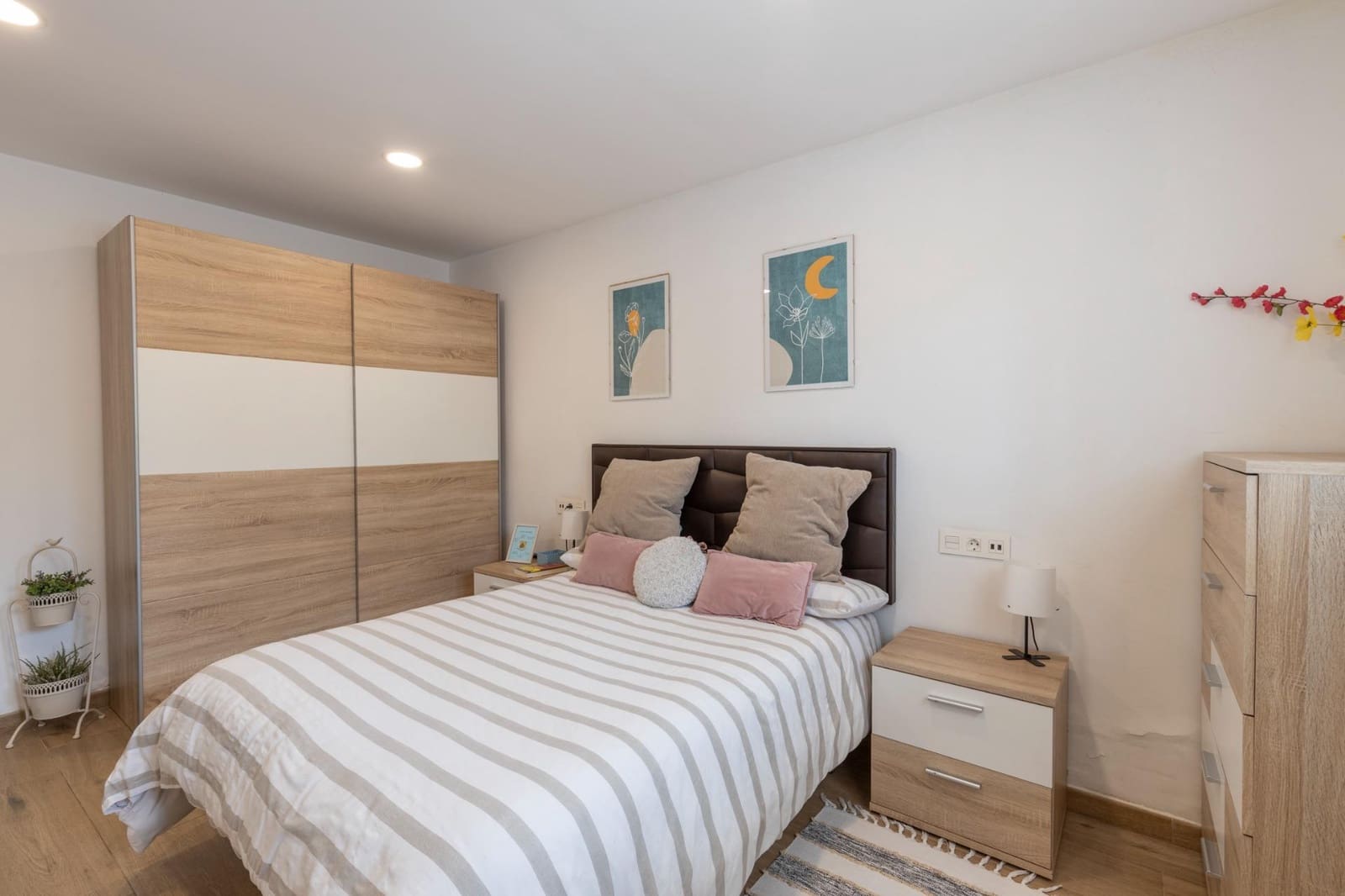 6 slaapkamer Villa te koop in Alhendin met zwembad garage - € 799.900 (Ref: 10014046)