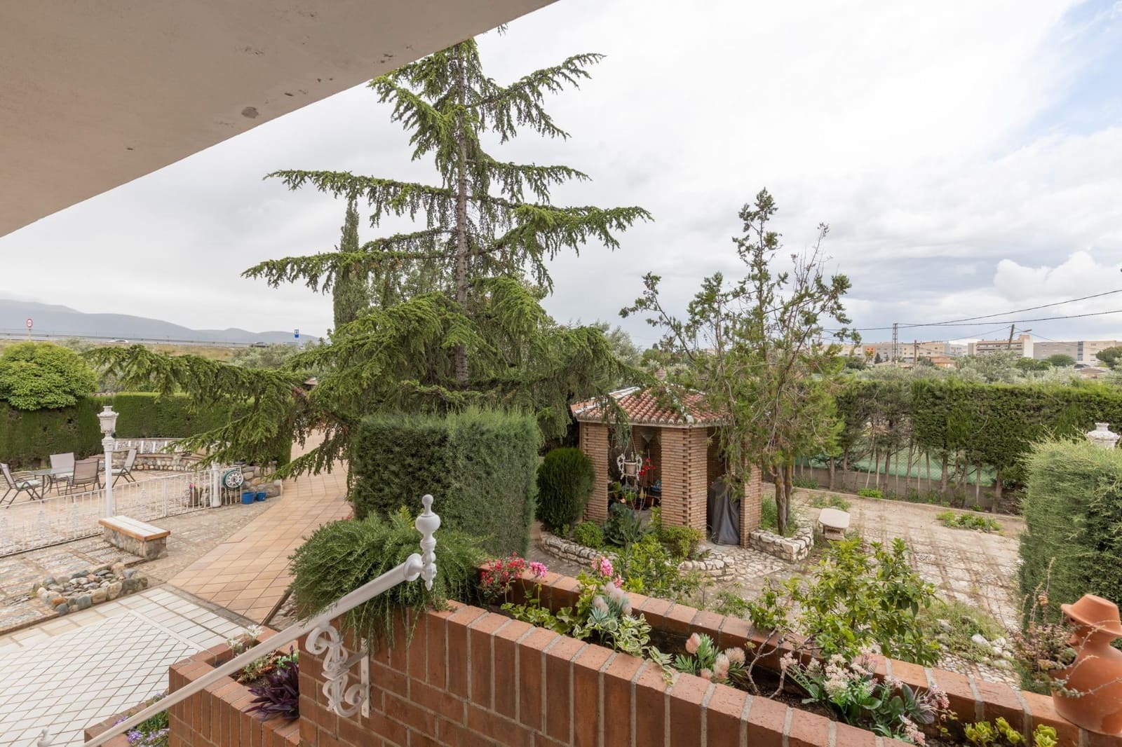 6 slaapkamer Villa te koop in Alhendin met zwembad garage - € 799.900 (Ref: 10014046)