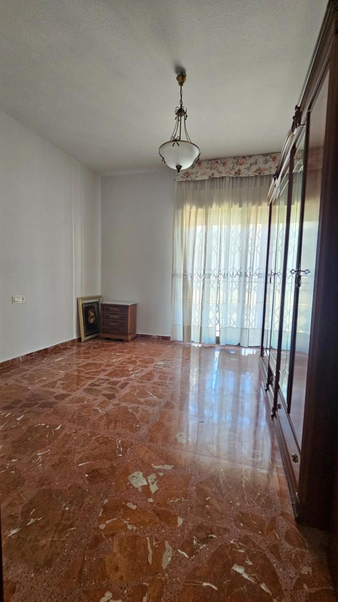 4 bedroom Townhouse for sale in Cullar Vega - € 185,000 (Ref: 10014047)