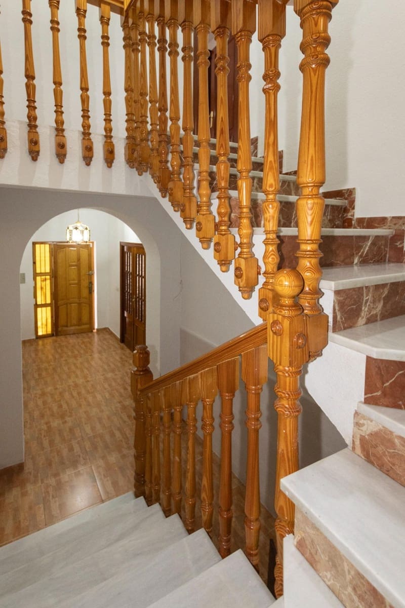 4 bedroom Townhouse for sale in Cullar Vega - € 185,000 (Ref: 10014047)