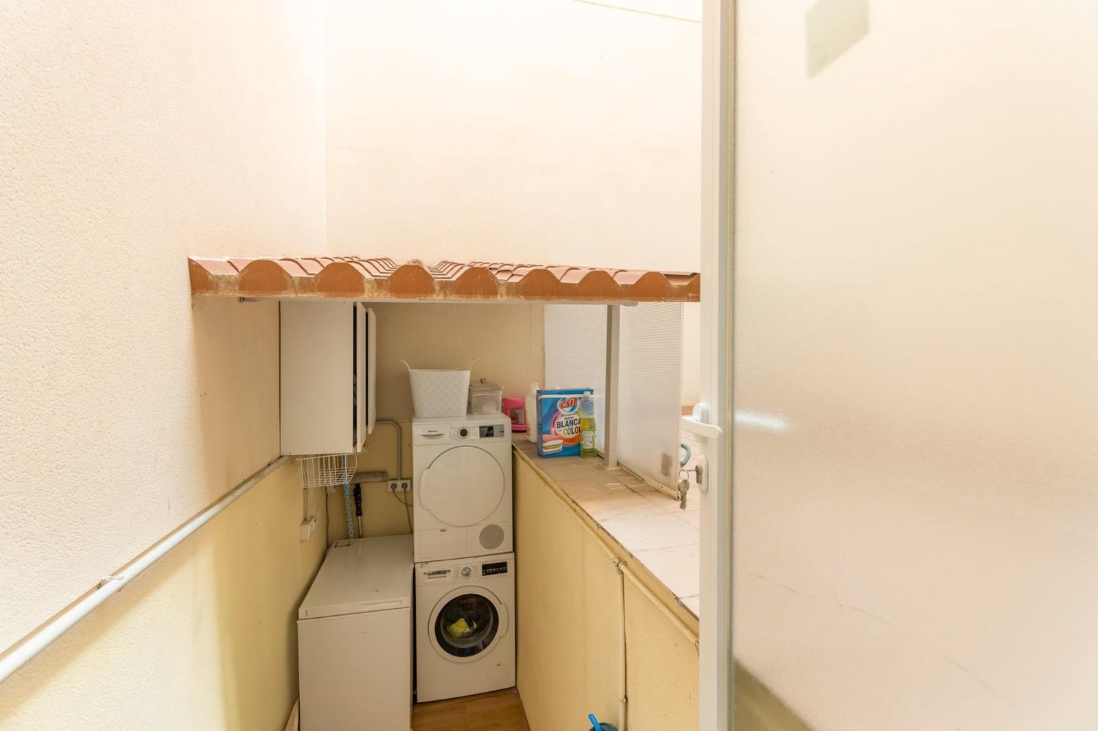 2 bedroom Apartment for sale in Las Gabias with garage - € 161,900 (Ref: 10014048)