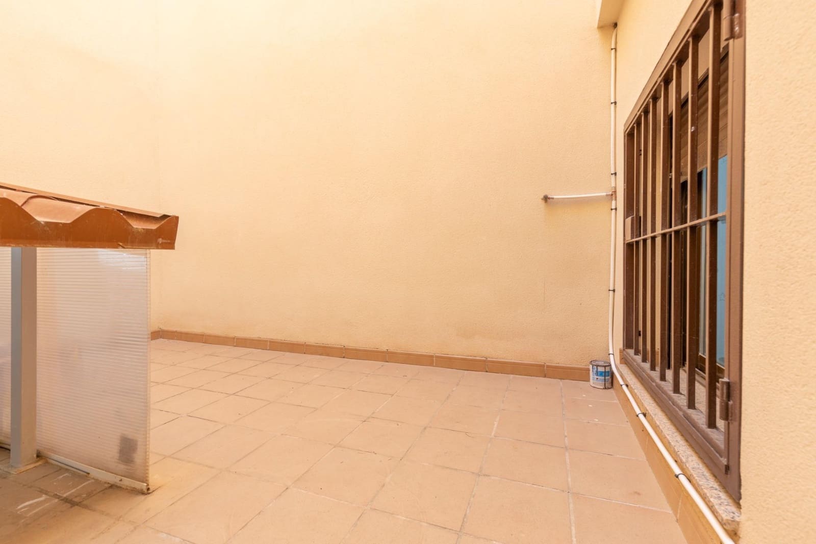 2 bedroom Apartment for sale in Las Gabias with garage - € 161,900 (Ref: 10014048)