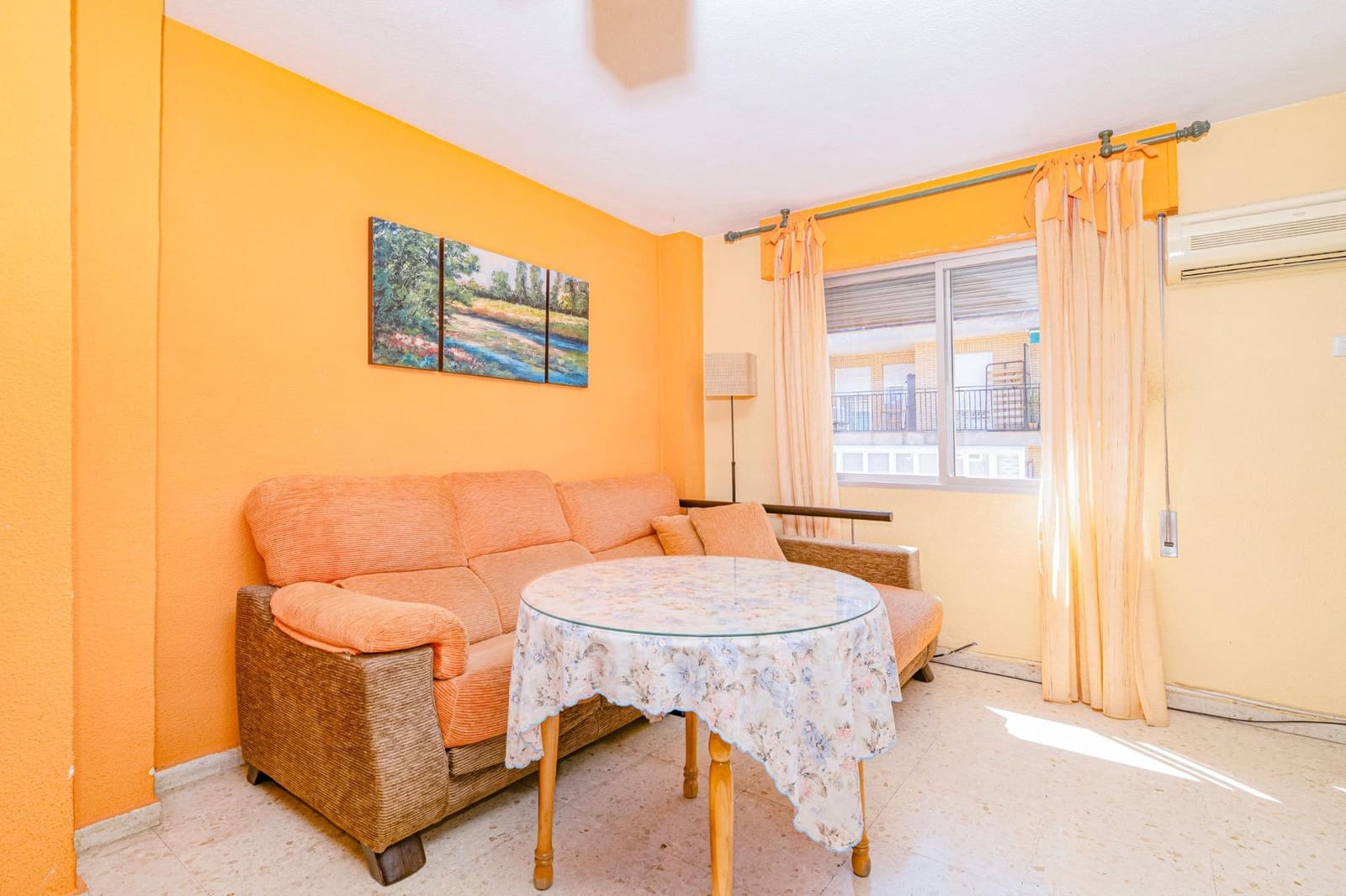 3 soveværelse Lejlighed til salg i Granada by - € 239.990 (Ref: 10014049)