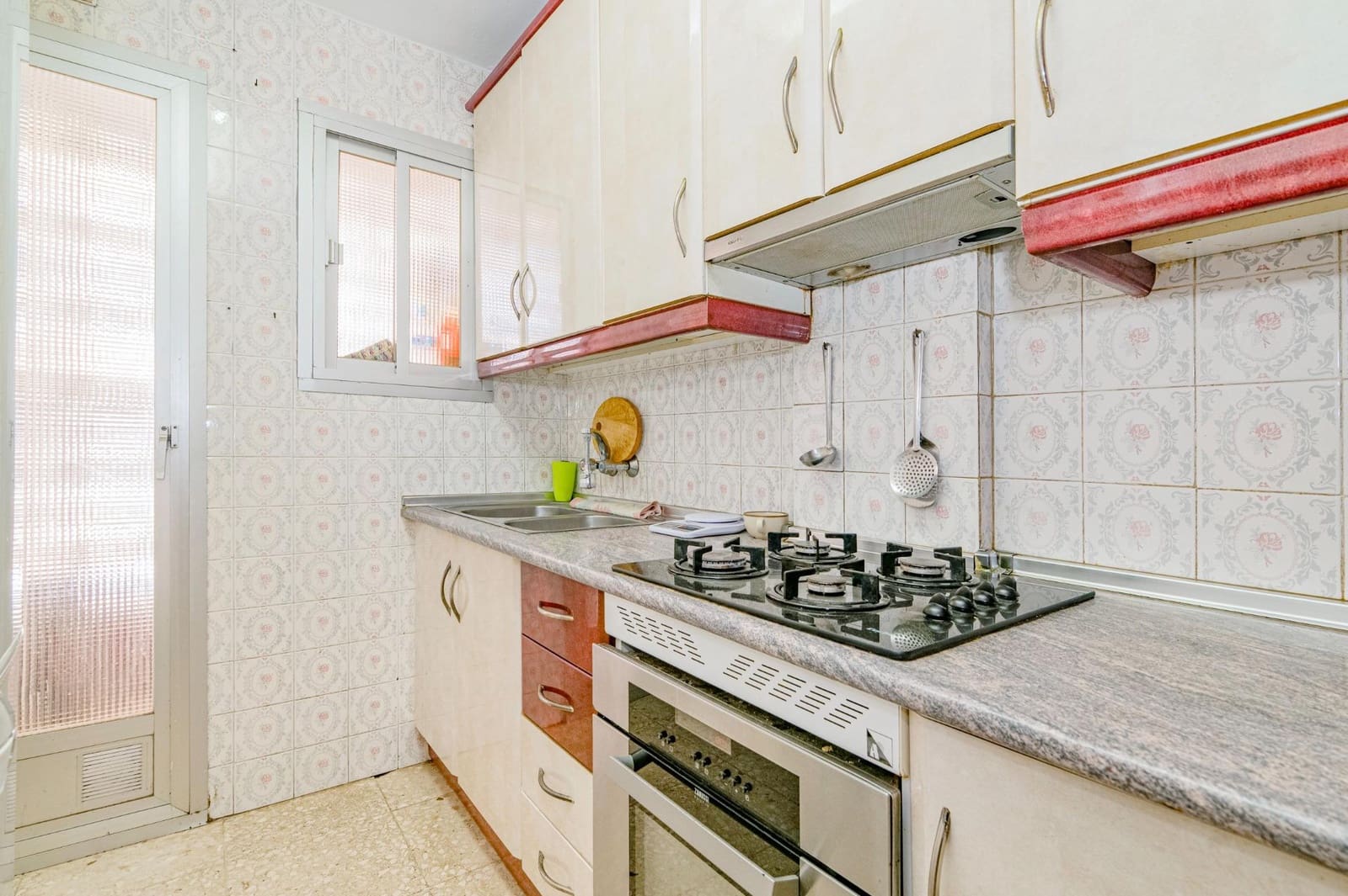 3 soveværelse Lejlighed til salg i Granada by - € 239.990 (Ref: 10014049)