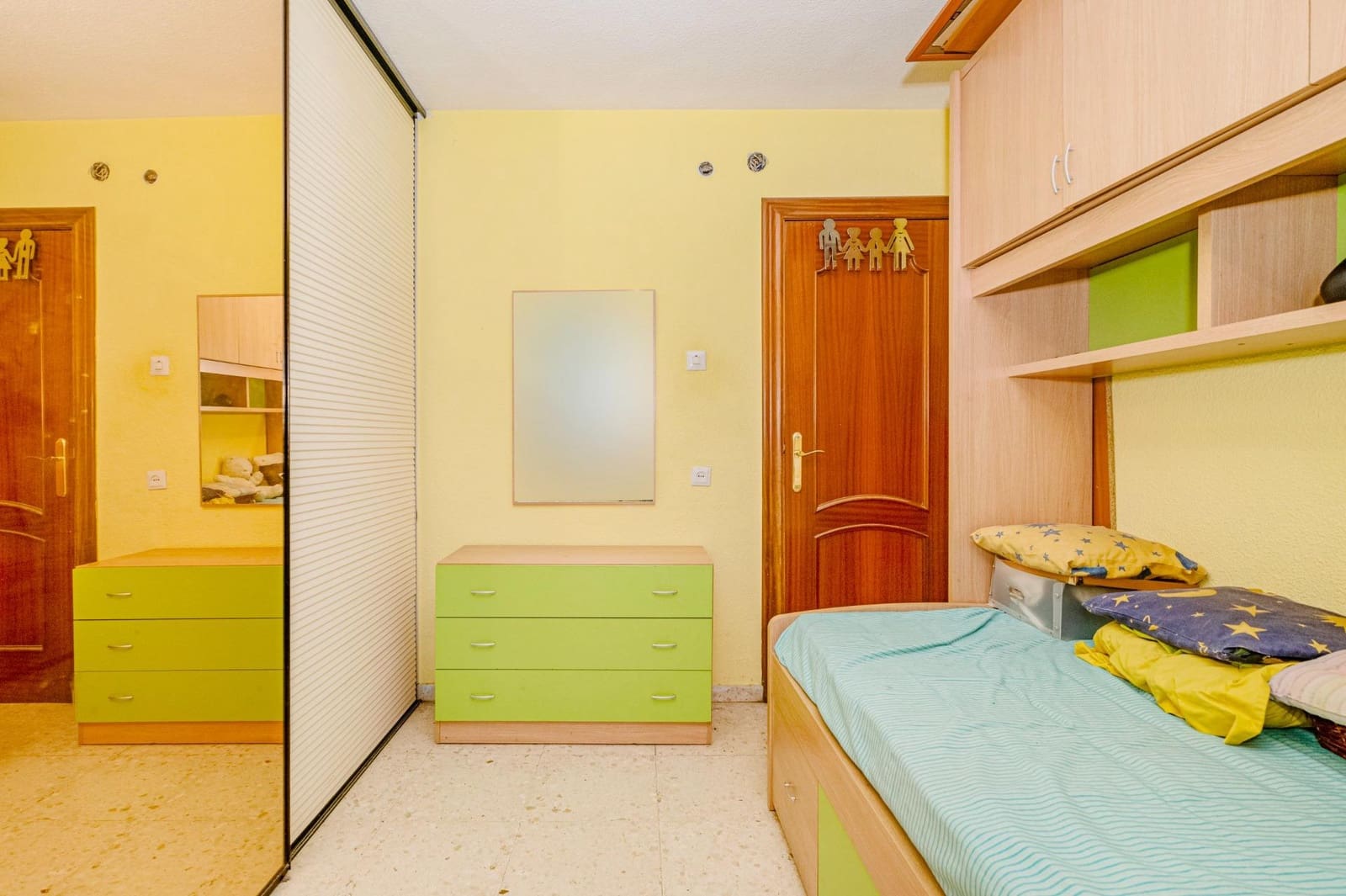 3 soveværelse Lejlighed til salg i Granada by - € 239.990 (Ref: 10014049)