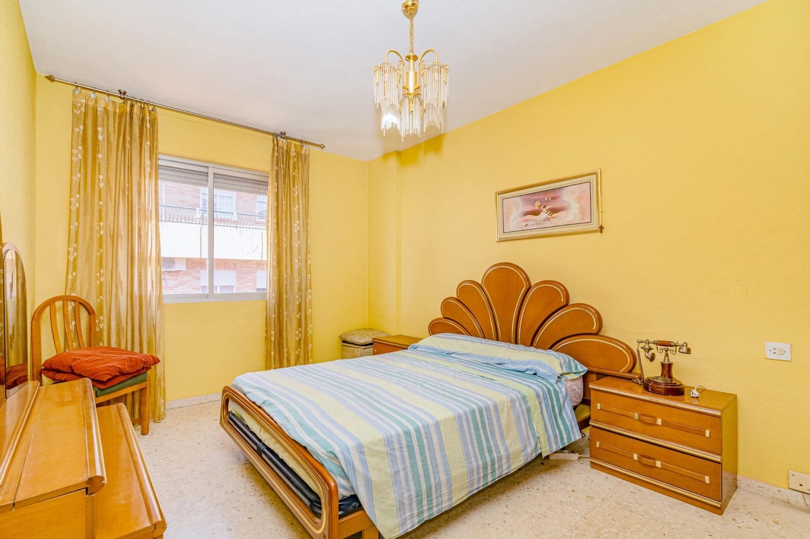 3 soveværelse Lejlighed til salg i Granada by - € 239.990 (Ref: 10014049)