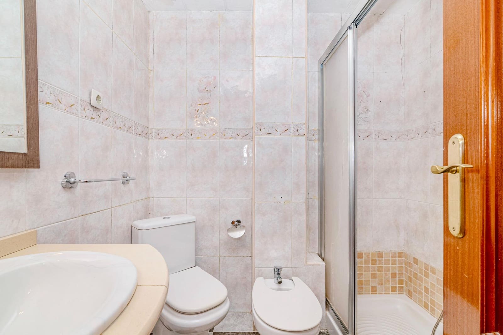 3 soveværelse Lejlighed til salg i Granada by - € 239.990 (Ref: 10014049)