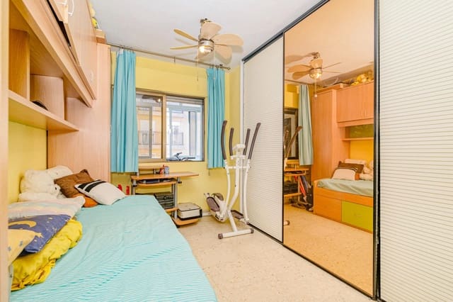 3 soveværelse Lejlighed til salg i Granada by - € 239.990 (Ref: 10014049)