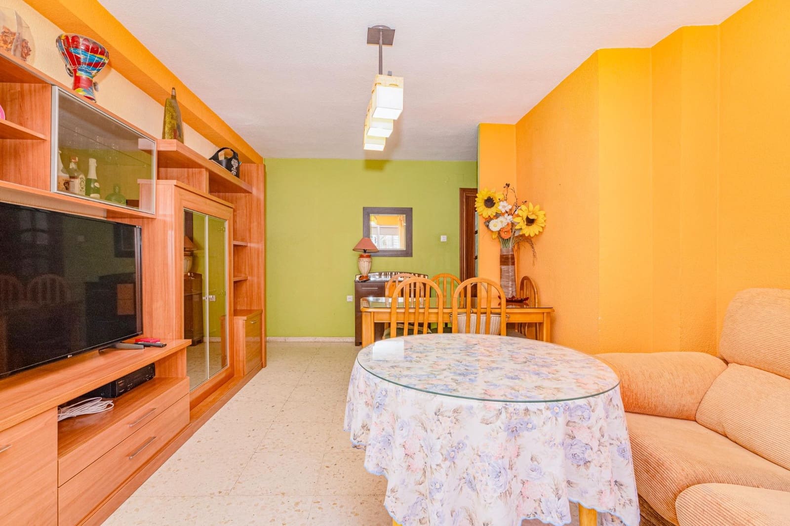3 soveværelse Lejlighed til salg i Granada by - € 239.990 (Ref: 10014049)