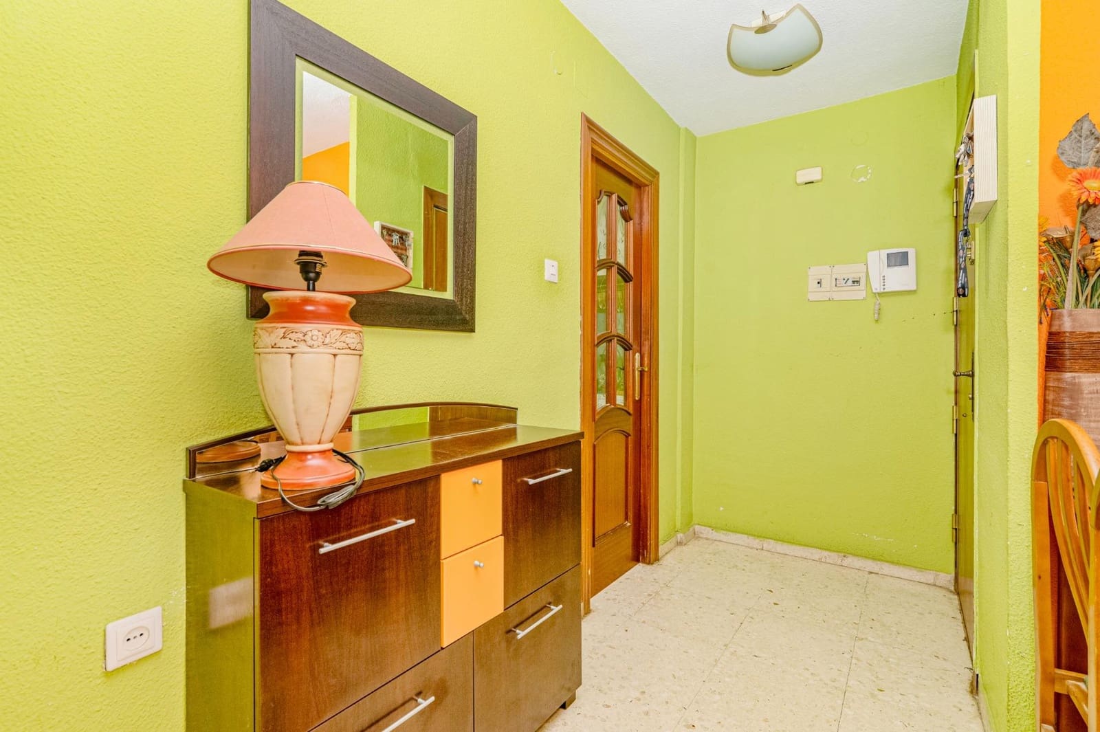 3 soveværelse Lejlighed til salg i Granada by - € 239.990 (Ref: 10014049)