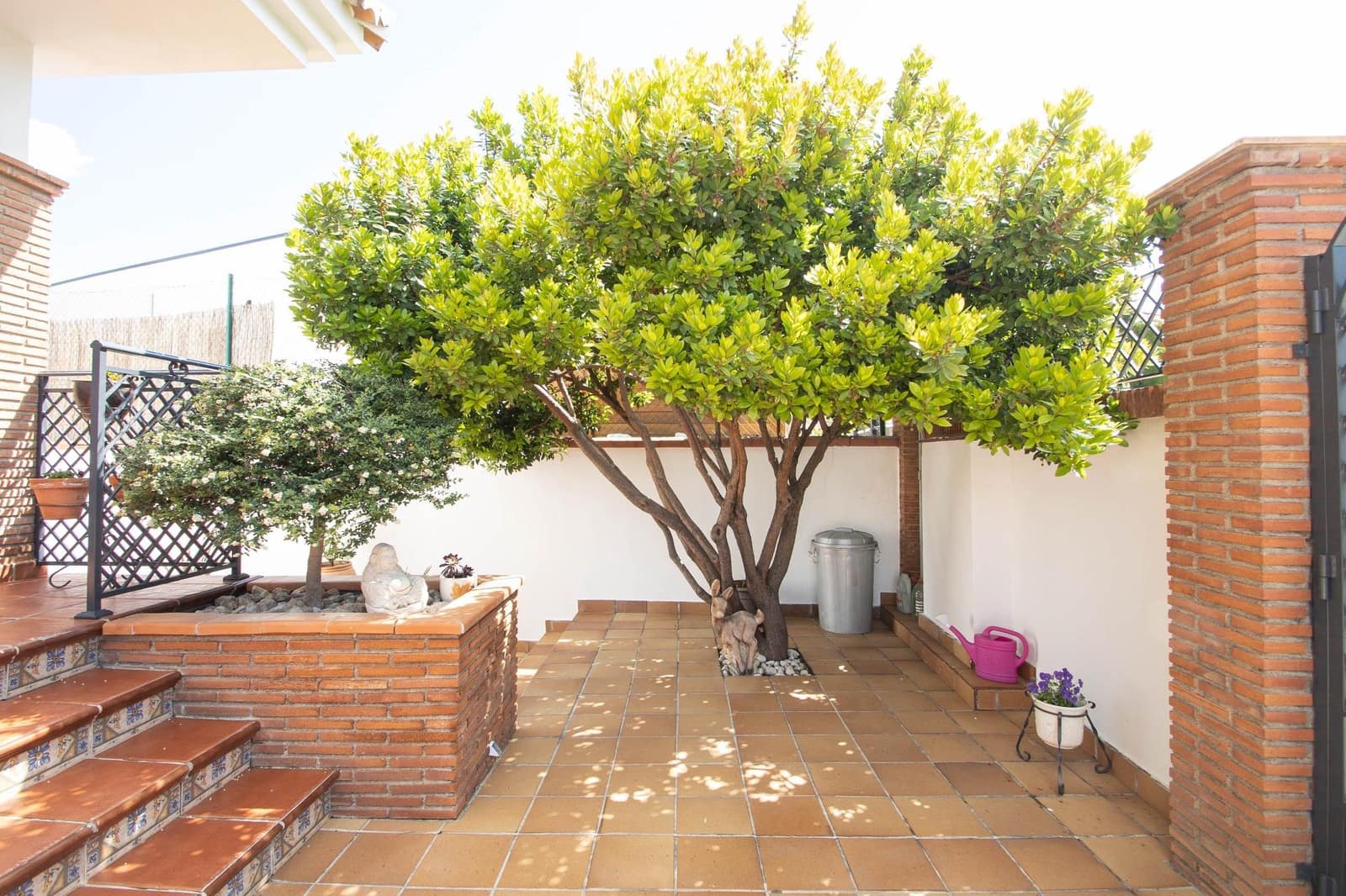 4 bedroom Villa for sale in Nivar with pool garage - € 349,000 (Ref: 10014051)