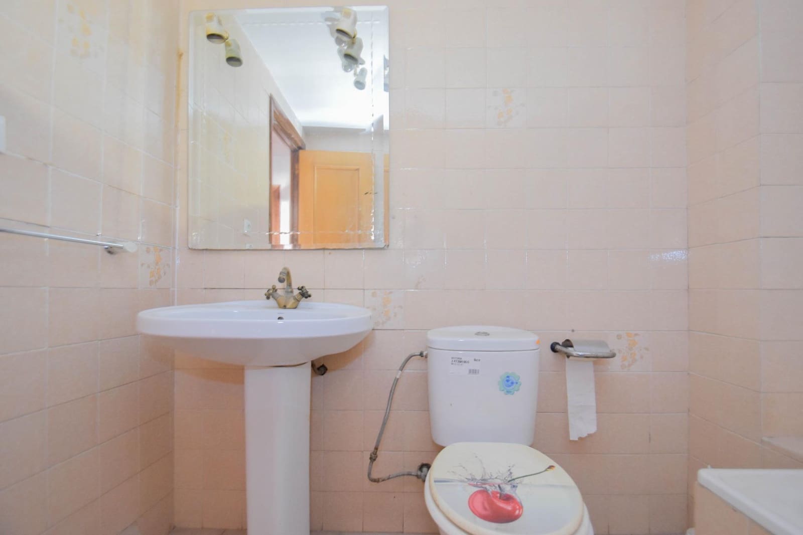 3 bedroom Flat for sale in Atarfe - € 110,000 (Ref: 10014052)