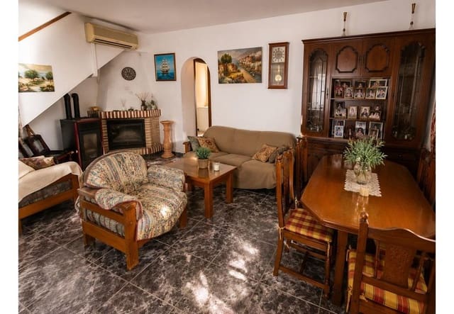 6 sypialnia Willa na sprzedaż w Almuñécar z basenem garażem - 550 000 € (Ref: 10014053)
