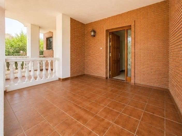 5 quarto Moradia Geminada para venda em Las Gabias com piscina garagem - 340 000 € (Ref: 10014054)