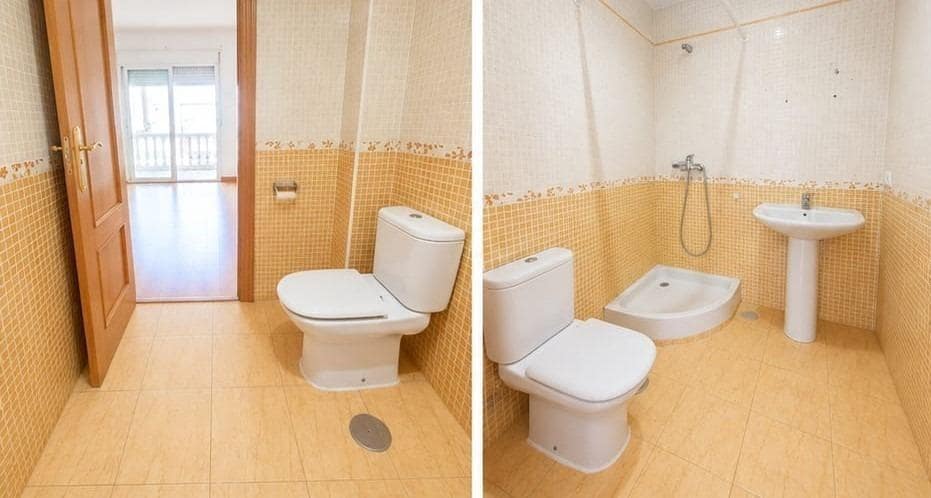5 quarto Moradia Geminada para venda em Las Gabias com piscina garagem - 340 000 € (Ref: 10014054)