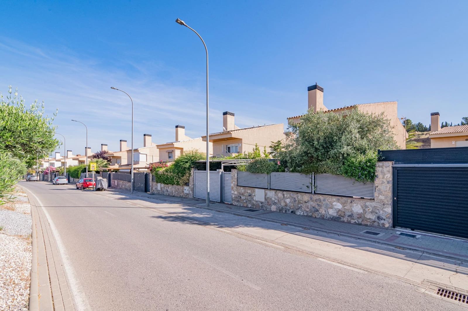4 sovrum Villa till salu i Otura med garage - 394 900 € (Ref: 10014055)