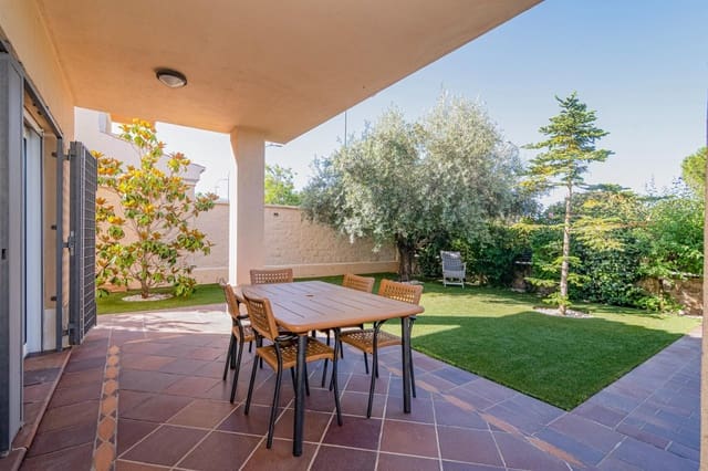 4 sovrum Villa till salu i Otura med garage - 394 900 € (Ref: 10014055)