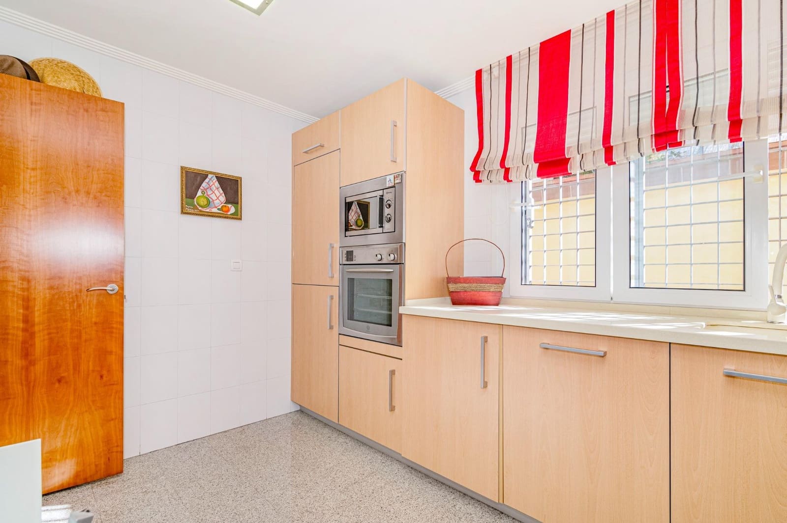 4 sovrum Villa till salu i Otura med garage - 394 900 € (Ref: 10014055)