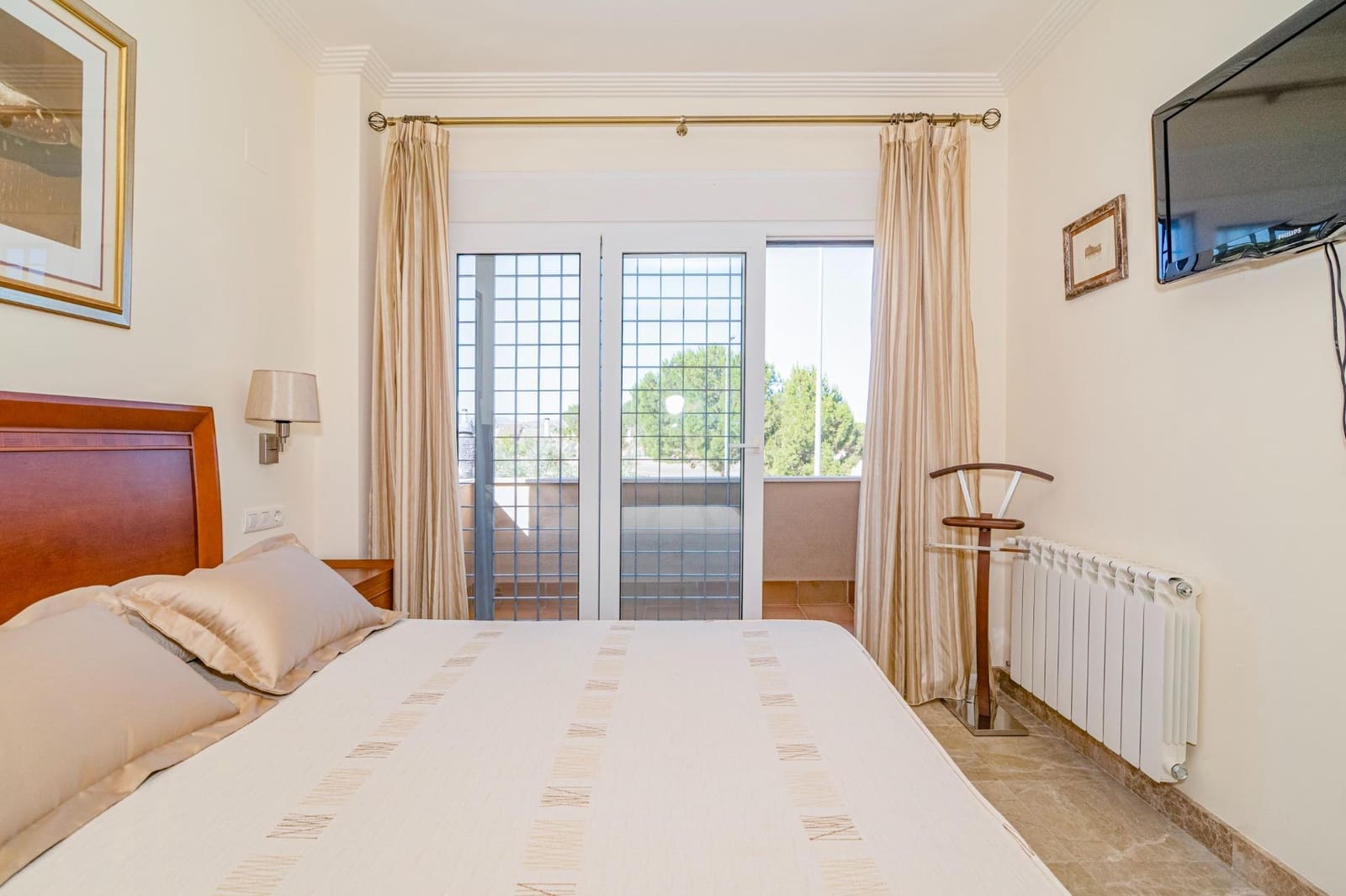 4 sovrum Villa till salu i Otura med garage - 394 900 € (Ref: 10014055)