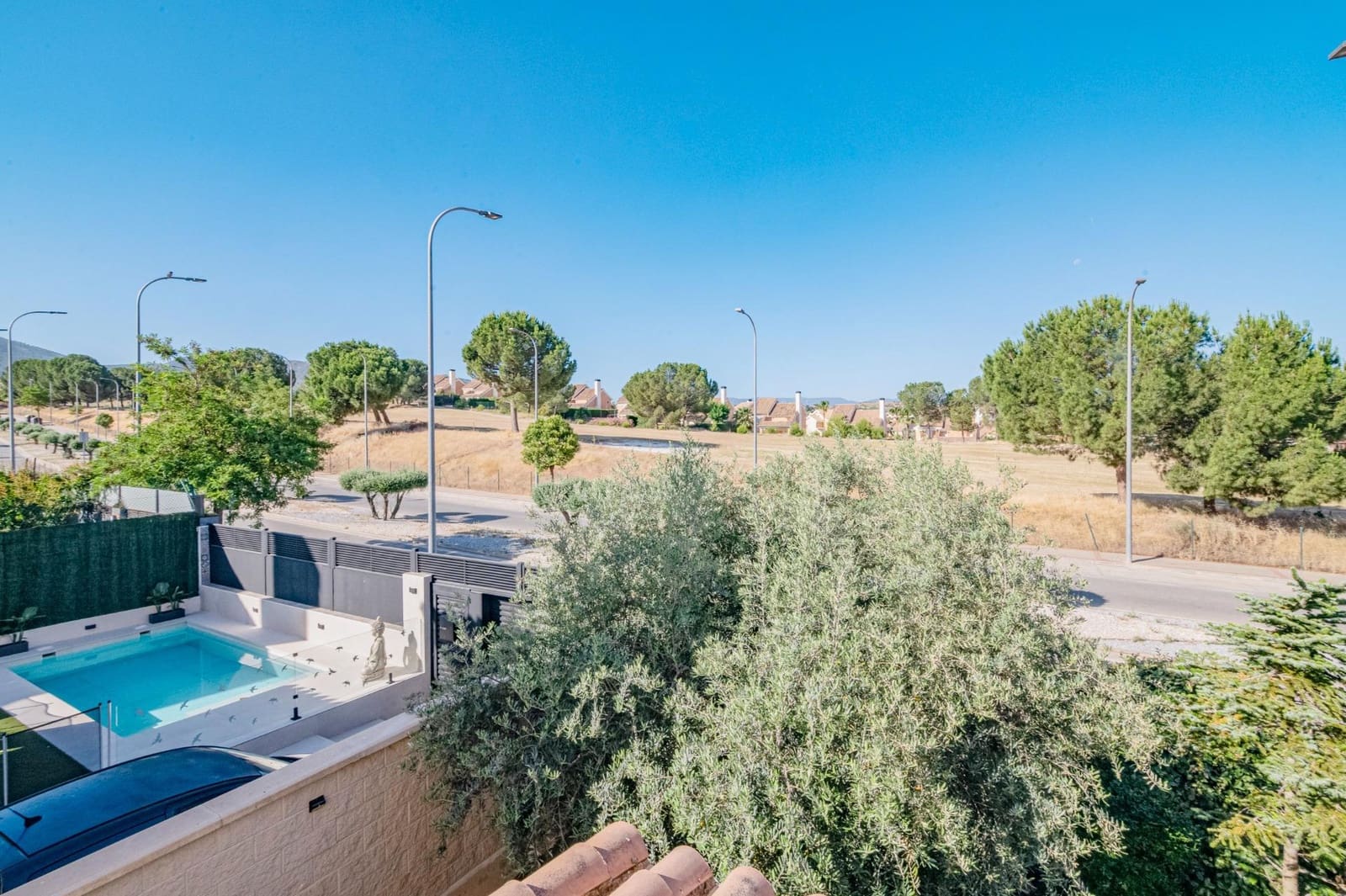 4 sovrum Villa till salu i Otura med garage - 394 900 € (Ref: 10014055)