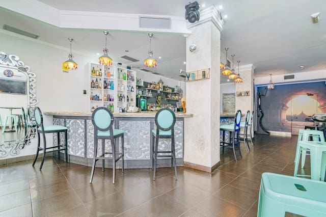 Commercial for sale in Maracena - € 249,000 (Ref: 10014056)