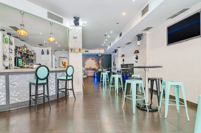 Commercial for sale in Maracena - € 249,000 (Ref: 10014056)