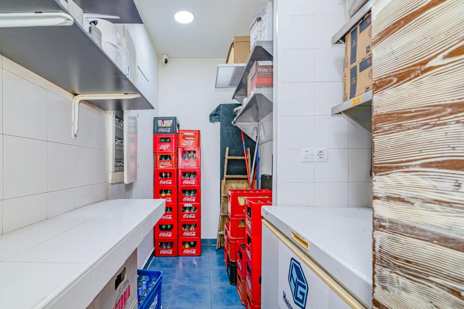 Commercial for sale in Maracena - € 249,000 (Ref: 10014056)