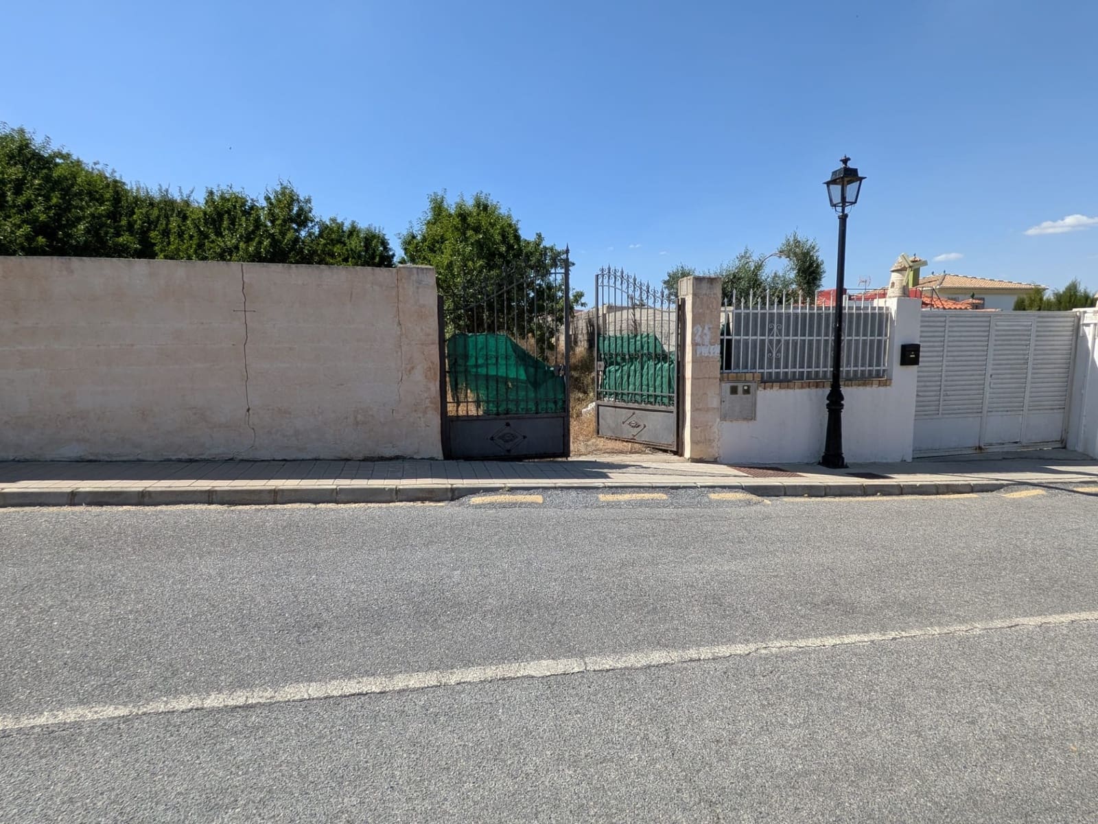Building Plot for sale in Alhendin - € 84,950 (Ref: 10014058)
