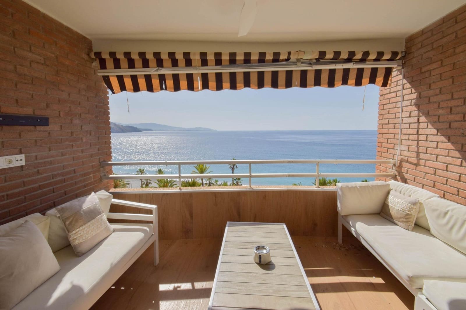 2 sovrum Lägenhet till salu i Almunecar med pool - 395 000 € (Ref: 10014060)