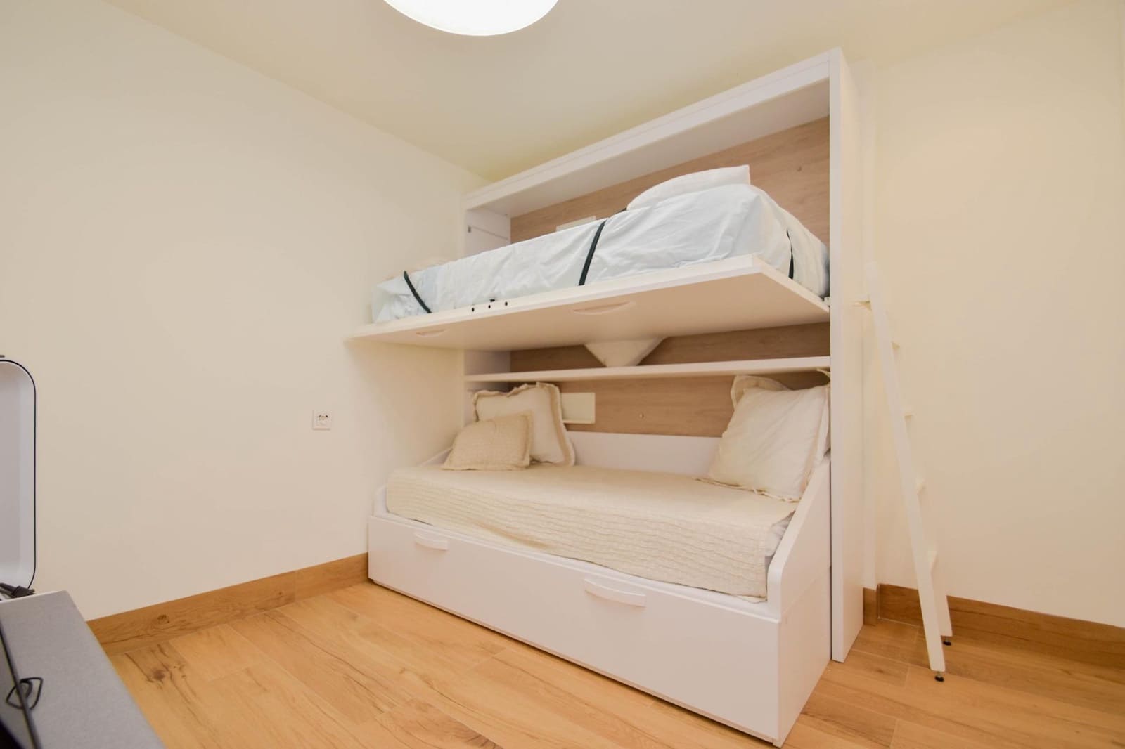 2 sovrum Lägenhet till salu i Almunecar med pool - 395 000 € (Ref: 10014060)