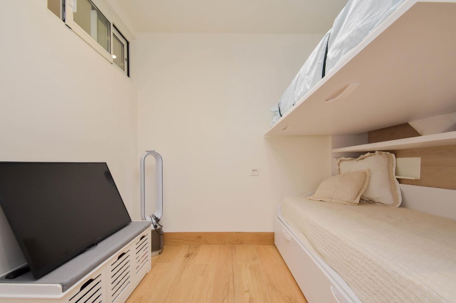 2 sovrum Lägenhet till salu i Almunecar med pool - 395 000 € (Ref: 10014060)