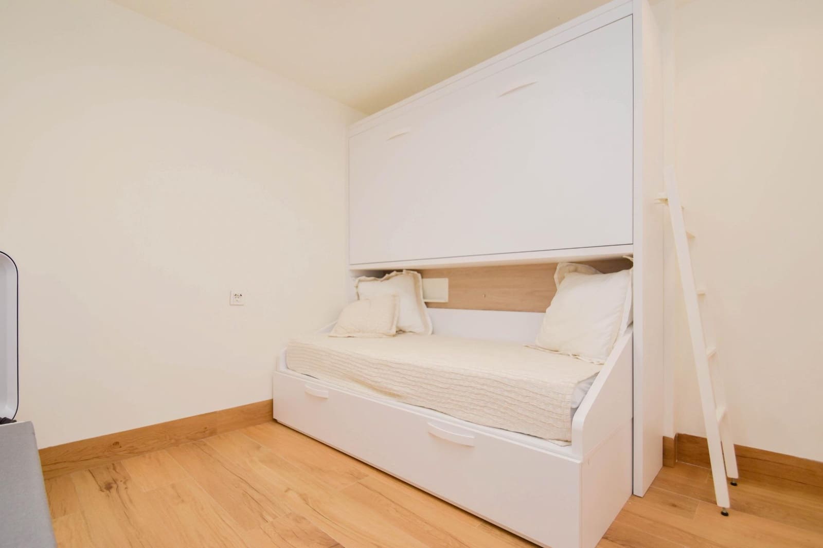 2 sovrum Lägenhet till salu i Almunecar med pool - 395 000 € (Ref: 10014060)