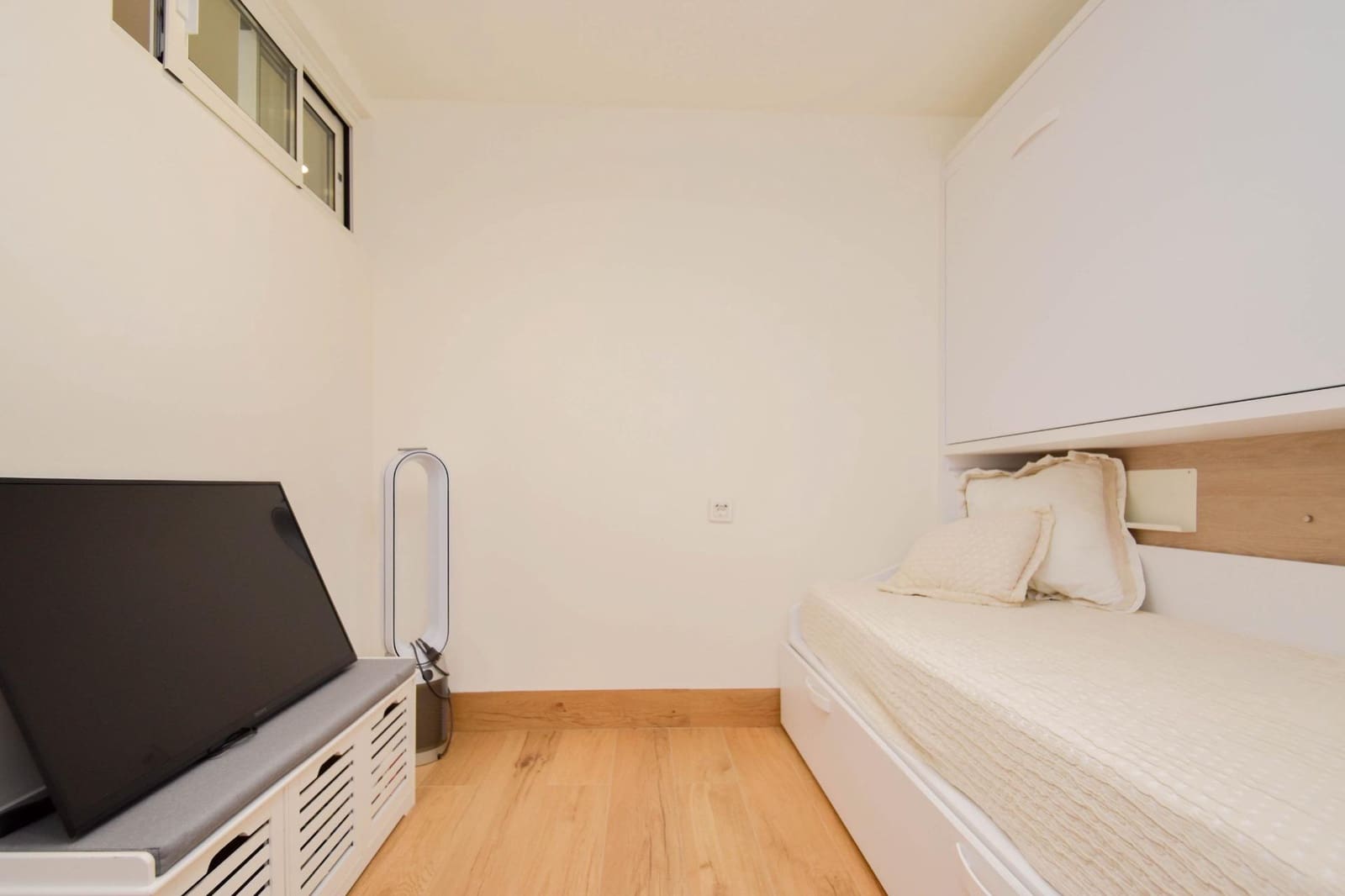 2 sovrum Lägenhet till salu i Almunecar med pool - 395 000 € (Ref: 10014060)