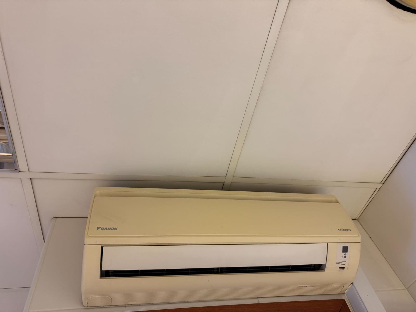 Kommersiell till salu i Granada stad - 85 000 € (Ref: 10014061)