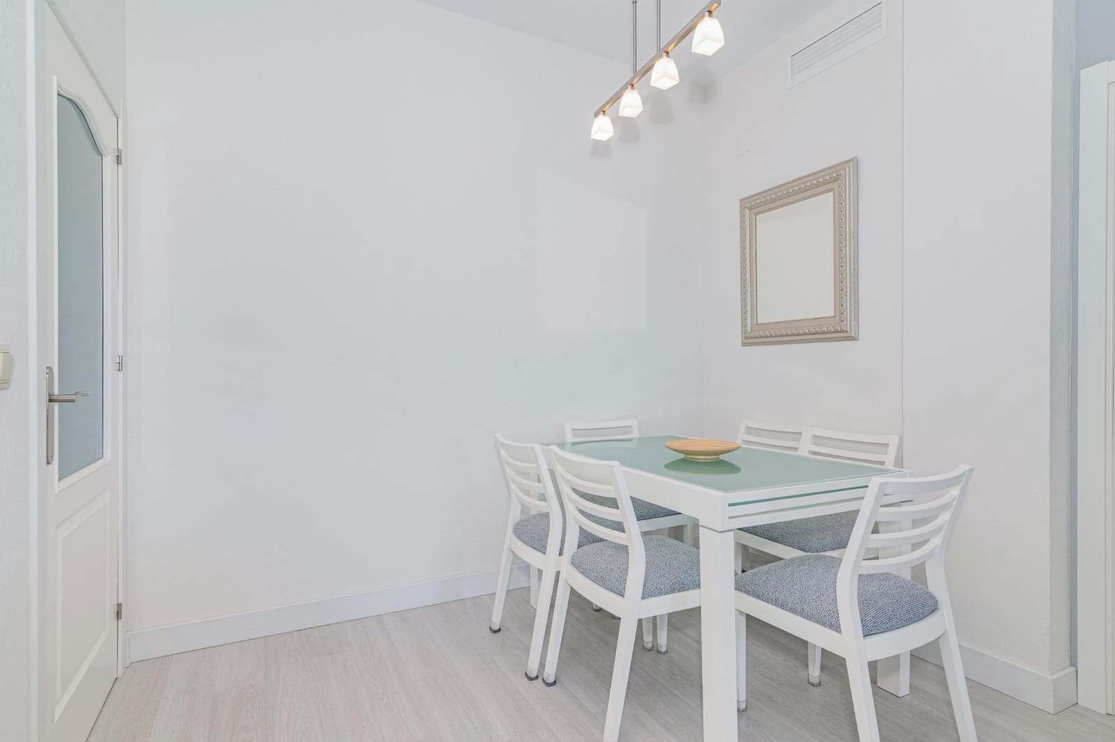 2 bedroom Flat for sale in Motril with pool garage - € 292,000 (Ref: 10014062)